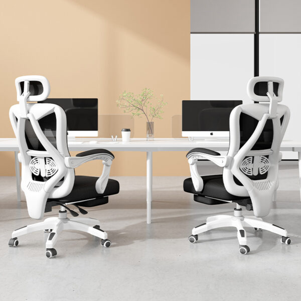 Ergonomic office and gaming chair with lumbar support for long sitting