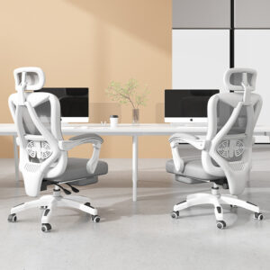 Ergonomic office and gaming chair with lumbar support for long sitting